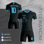 Áo bóng đá không logo ARES Mancini đen phối xanh da đơn giản thanh lịch