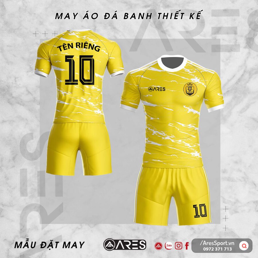Áo đá banh tự thiết kế Xuân Lộc FC vàng rực rỡ