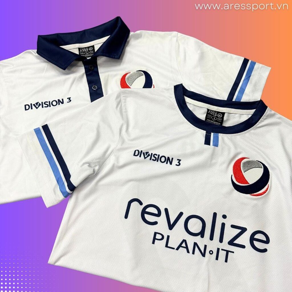 Áo bóng đá có cổ Revalize