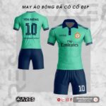 Áo bóng đá có cổ trụ cho team Tops Market xanh ngọc phá cách, mới lạ