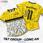 Thành phẩm in áo đá bóng T&T Group – Vải Mè Đức – 16 bộ