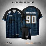 Áo đá banh Shadow Wave không logo nền đen họa tiết sóng biển Nhật Bản phối xanh đậm, cổ bâu thể thao mạnh mẽ, form áo cá tính, phù hợp với những đội bóng mang tinh thần chiến binh và bản sắc riêng biệt.