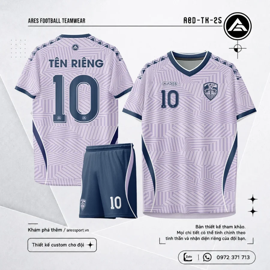 Áo bóng đá tự thiết kế Lavender tím navy ABD-TK-25 mặt trước và mặt sau — sọc chéo tím mờ geometric, panel navy, số 10 navy, quần navy viền lavender