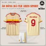 Áo bóng đá CLB AS Roma kem, mặt trước, mặt sau và quần trắng sọc vàng in tên số 9