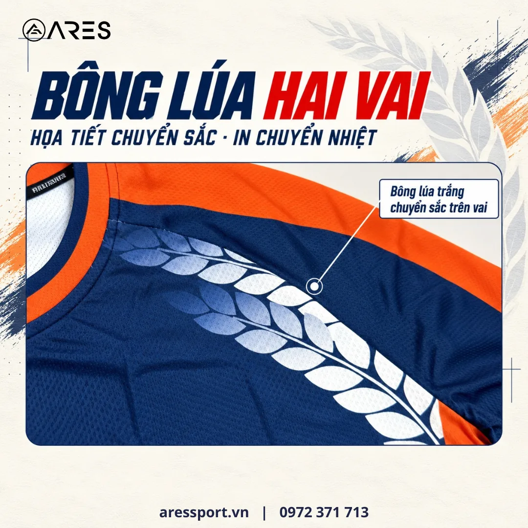 Ảnh minh họa họa tiết bông lúa trắng chuyển sắc trên vai áo đá bóng trường TIS