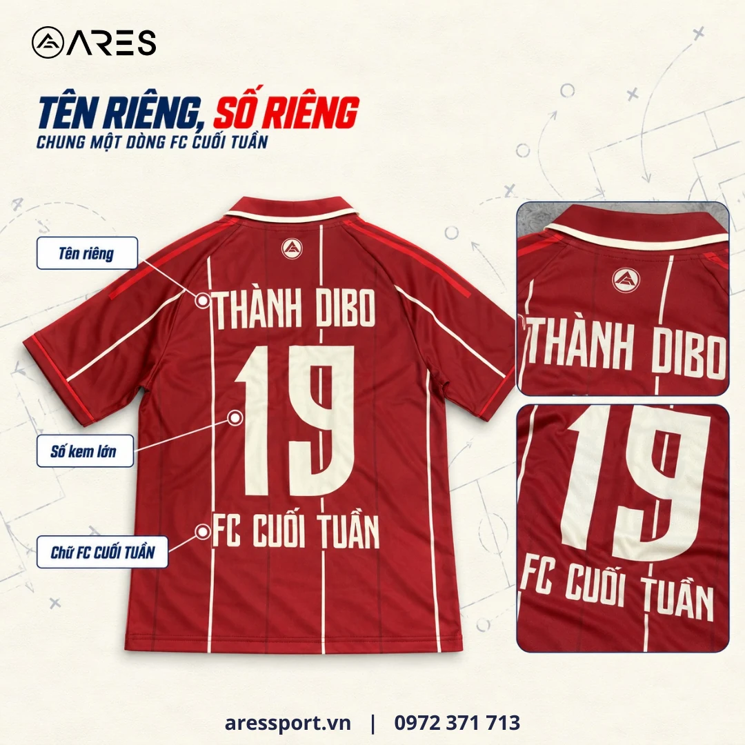 Lưng áo bóng đá FC Cuối Tuần màu đỏ đô in tên riêng phía trên số 19 và chữ FC CUỐI TUẦN phía dưới số